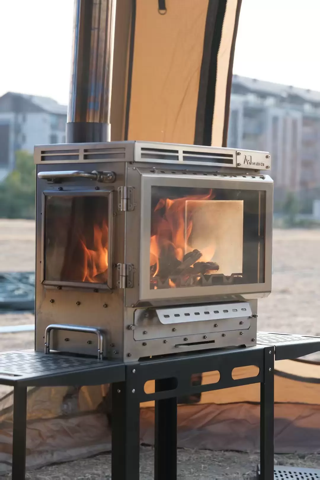 Four à tente de combustion statique adaptatif multi-scènes
