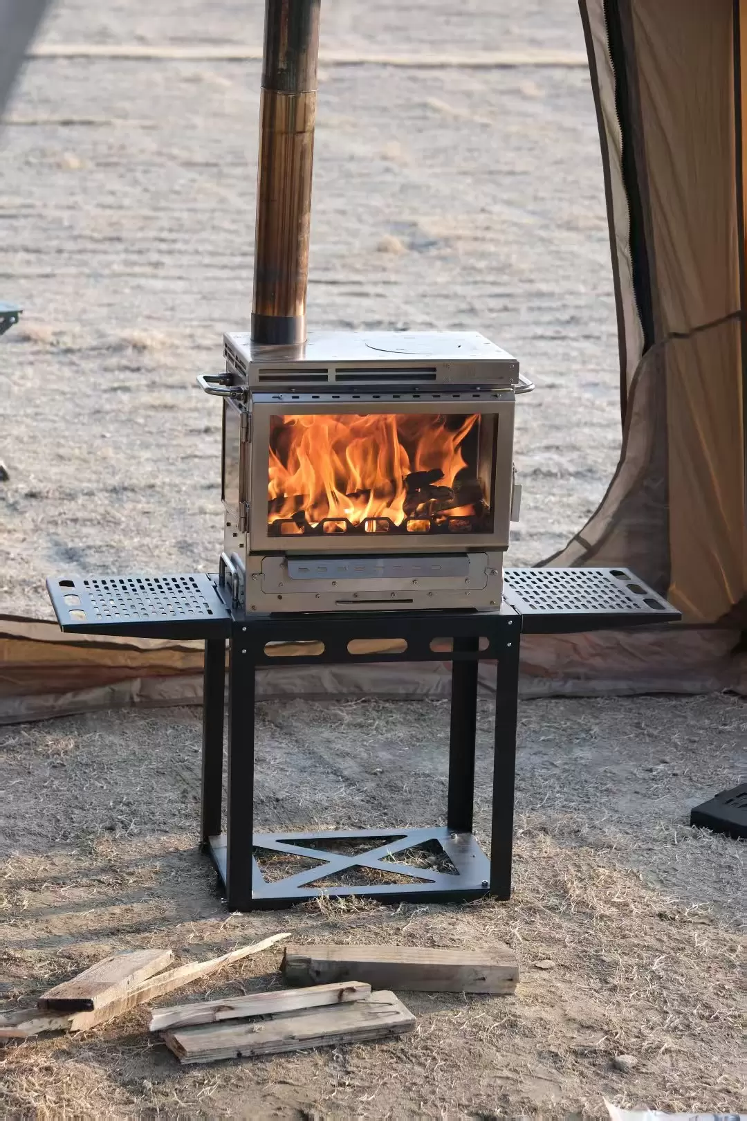 Four à tente de combustion statique adaptatif multi-scènes
